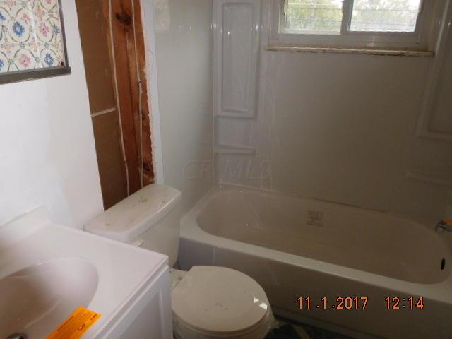 3759 Briggs Road Columbus, OH 43228 - Photo 30 of 34 Gallery Image 30