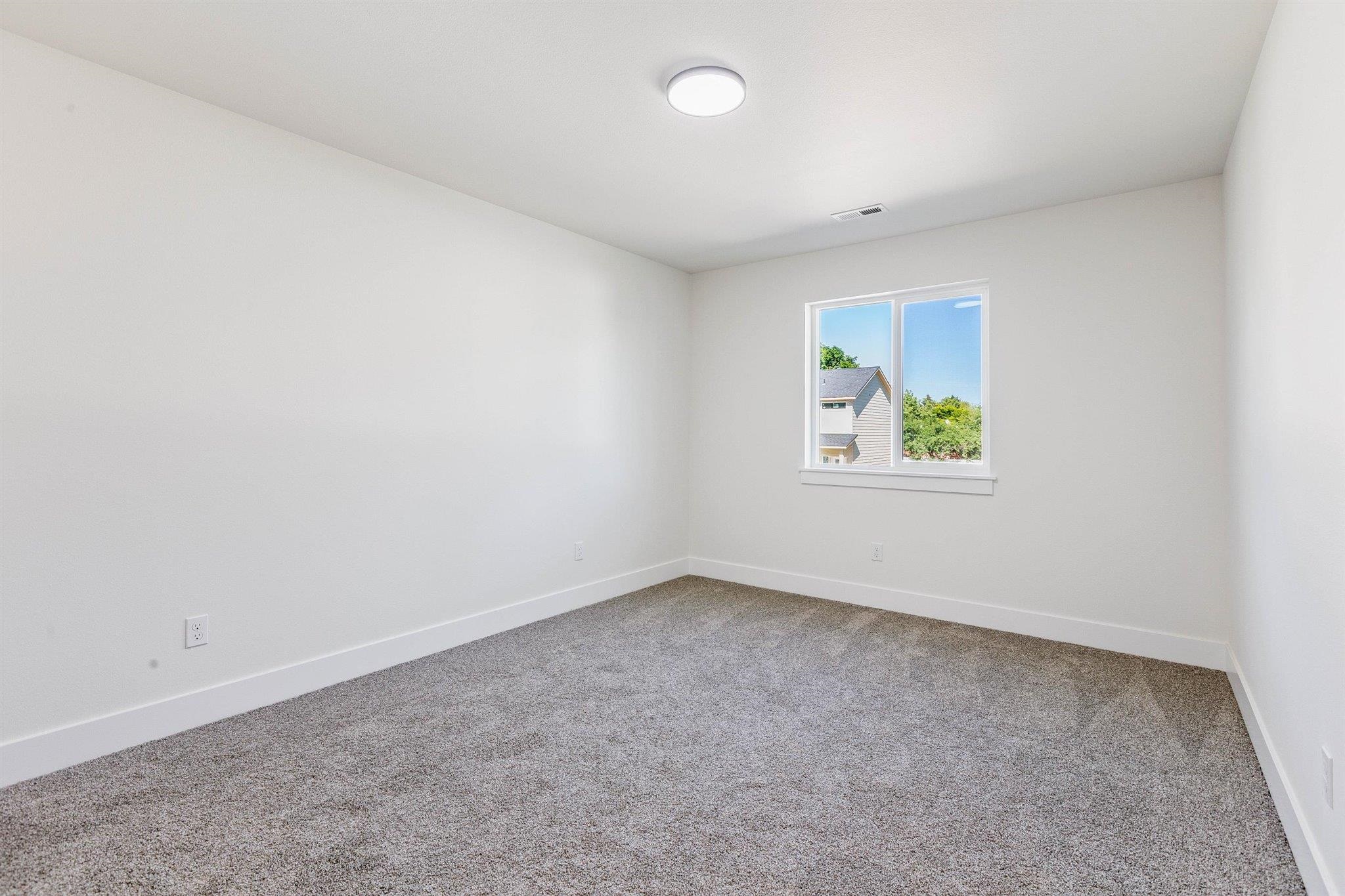 1217 North Walnut Road Spokane Valley, WA 99206 - Photo 31 of 32