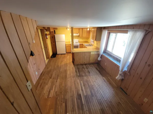 $337,500 | 420 West 5th Avenue, Grand Marais, MN 55604