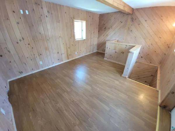 $337,500 | 420 West 5th Avenue, Grand Marais, MN 55604