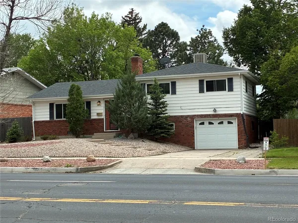 $379,900 | 2406 North Circle Drive, Colorado Springs, CO 80909