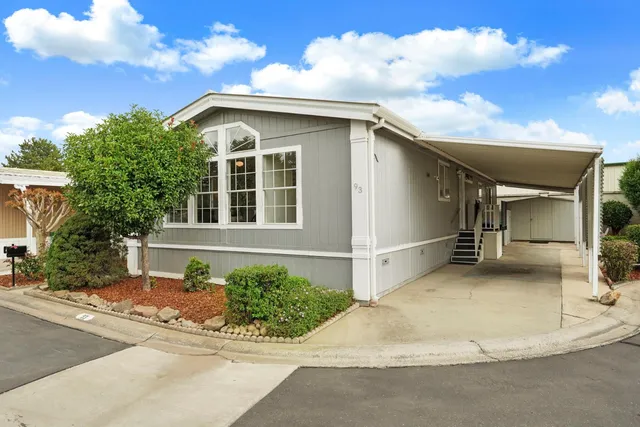 a view of a entryway door of the house
