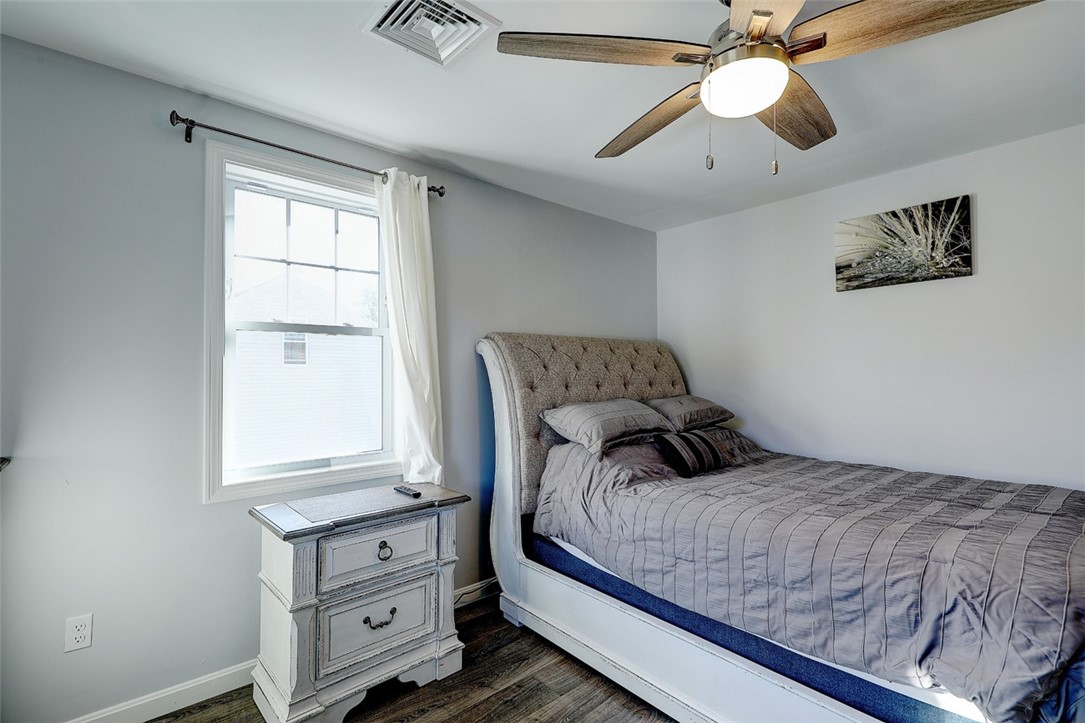 28 Schoolhouse Road Warren, RI 02885 - Photo 28 of 33 Gallery Image 28