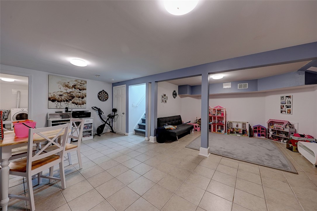 28 Schoolhouse Road Warren, RI 02885 - Photo 29 of 33 Gallery Image 29