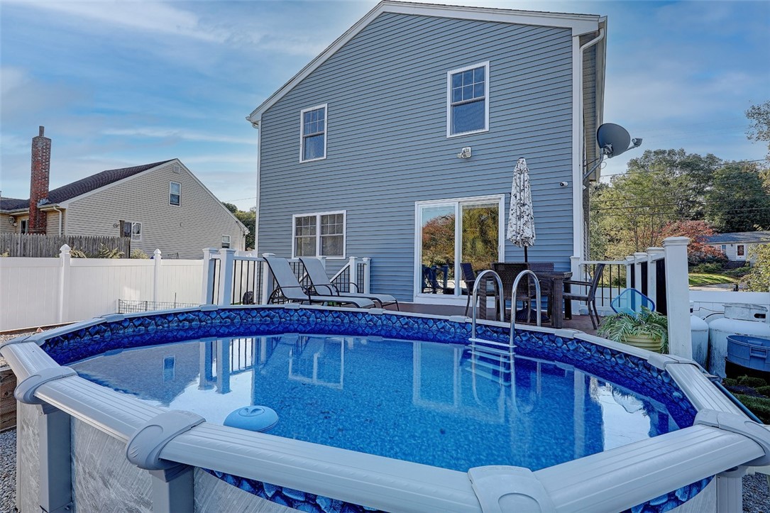 28 Schoolhouse Road Warren, RI 02885 - Photo 32 of 33 Gallery Image 32