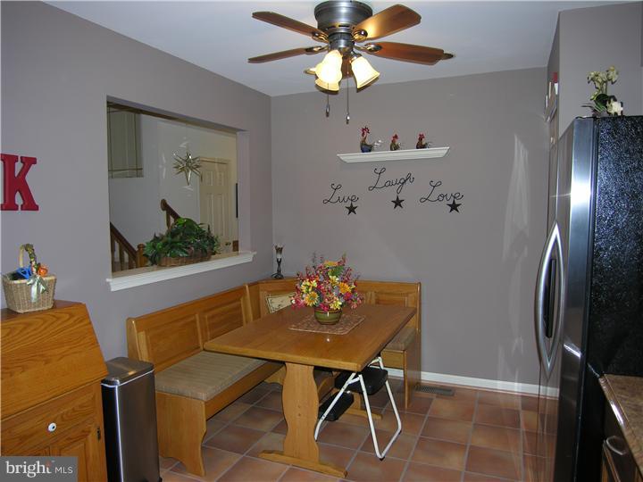 36 Trafalgar Road, Unit 21 Doylestown, PA 18901 - Photo 6 of 20 Kitchen