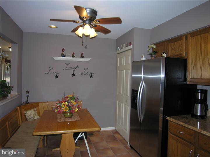 36 Trafalgar Road, Unit 21 Doylestown, PA 18901 - Photo 7 of 20 Kitchen