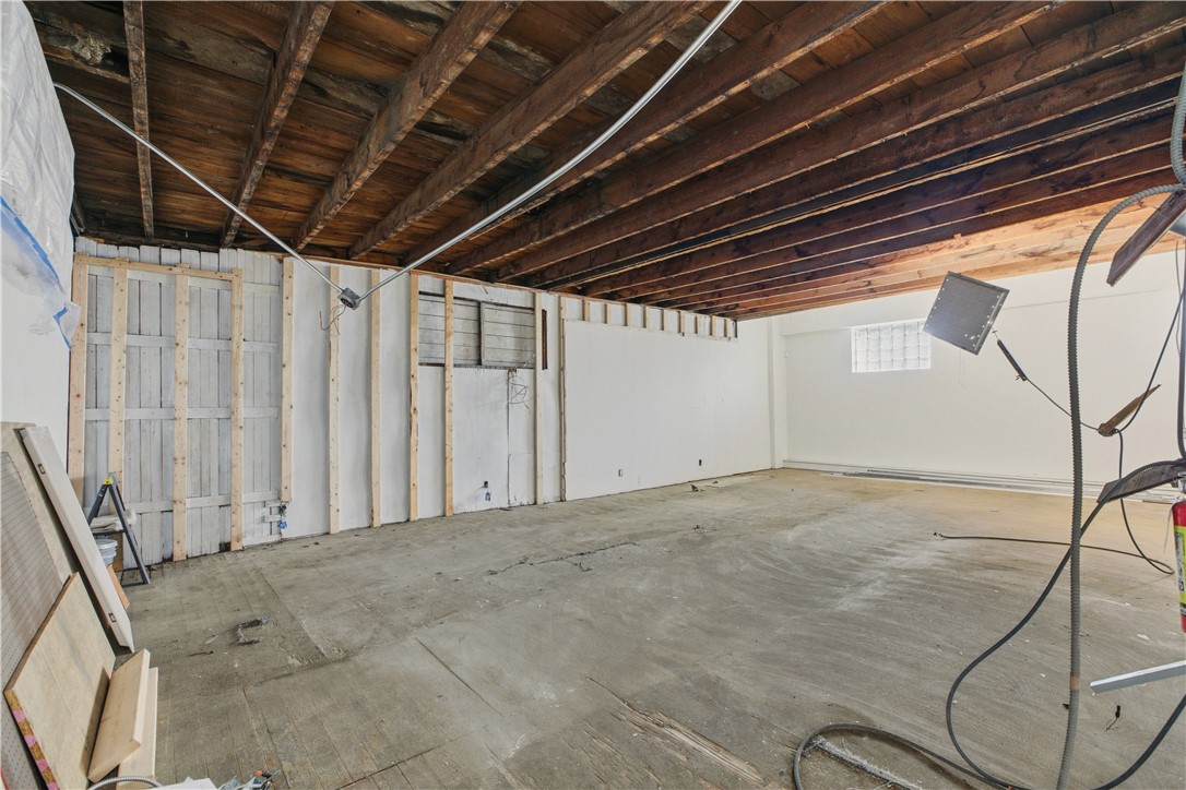 42 Main Road Tiverton, RI 02878 - Photo 21 of 46 Potential Commercial/Office Residential Space formerly used as Office Space