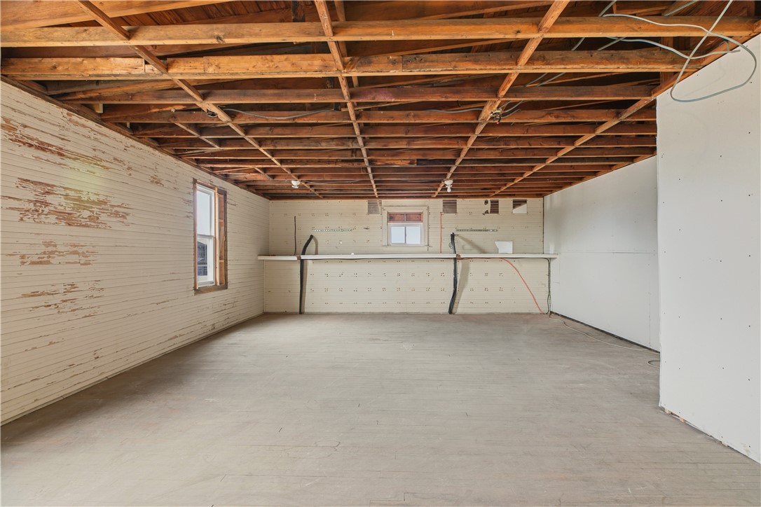 42 Main Road Tiverton, RI 02878 - Photo 33 of 46 2 of 2 Second Floor Flex Spaces