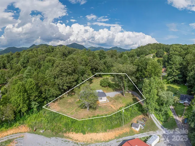 $375,000 | 15 Joe Davis Road, Sylva, NC 28779