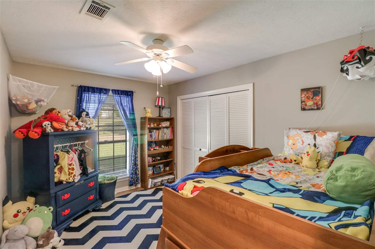 196 Huntview Drive Brandon, MS 39042 - Photo 22 of 37 bedroom 3