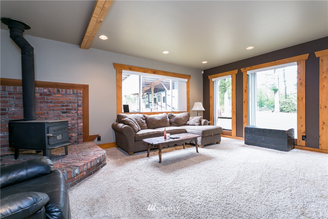 3695 Alm Road Everson, WA 98247 - Photo 4 of 25