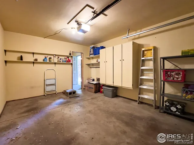 a view of parking area