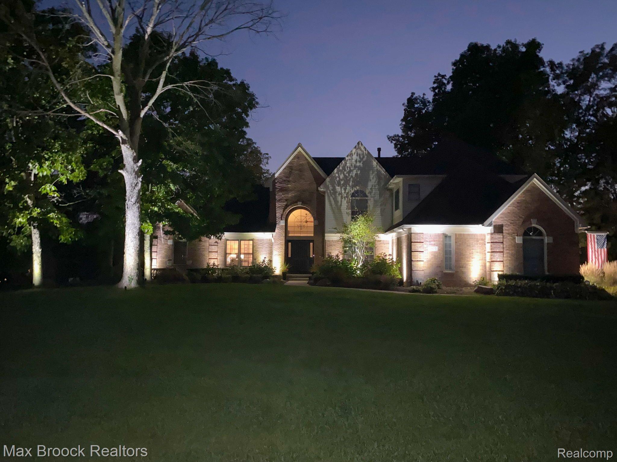 1027 Indianpipe Road Lake Orion, MI 48360 - Photo 52 of 57 Gallery Image 52