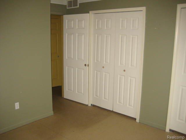 720 Academy Road Holly, MI 48442 - Photo 14 of 25 261-956067 - Bedoom 3.JPG