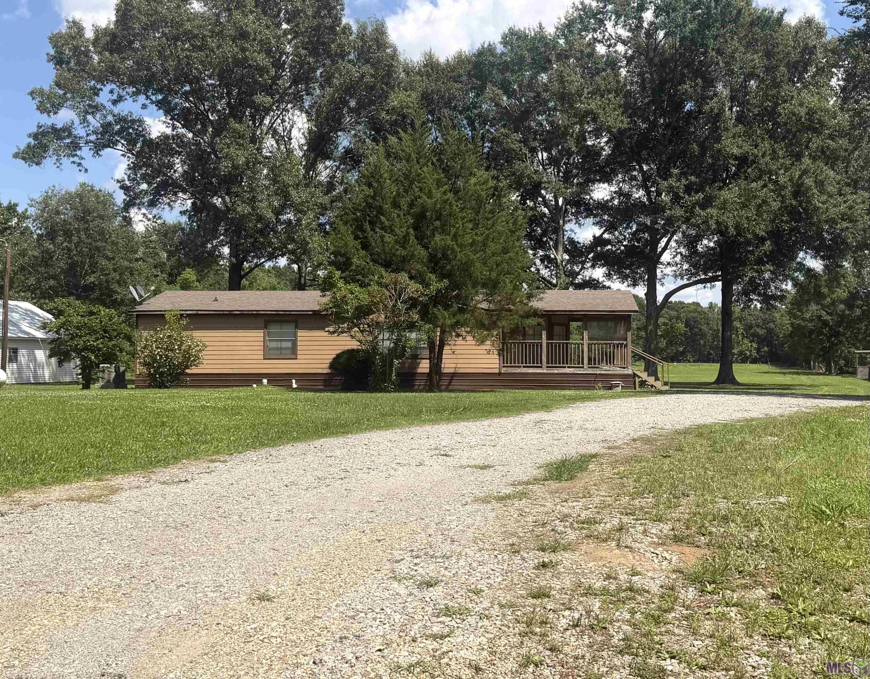 24632 Brian Road Zachary, LA 70791 - Photo 23 of 35