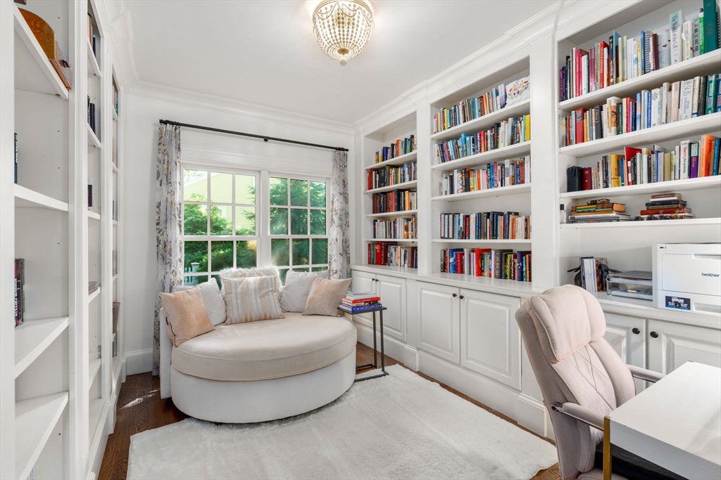 59 Cleveland Road Wellesley, MA 02481 - Photo 10 of 29
