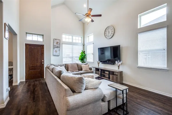 $2,400 | 2440 Opaline Drive, Little Elm, TX 76227