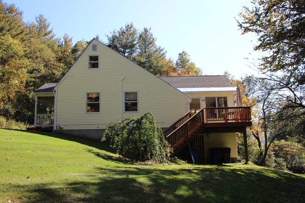 229 Barnard Road Shelburne, MA 01370 - Photo 5 of 42 Gallery Image 5