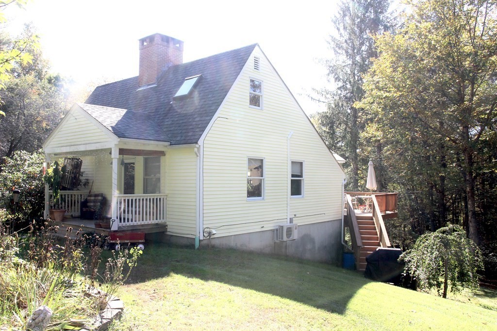 229 Barnard Road Shelburne, MA 01370 - Photo 7 of 42 Gallery Image 7