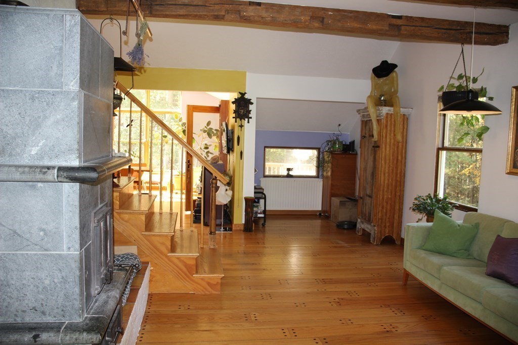 229 Barnard Road Shelburne, MA 01370 - Photo 9 of 42 Gallery Image 9