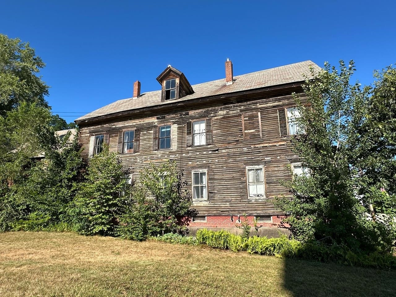 32 Main Street Hinsdale, NH 03451 - Photo 5 of 24