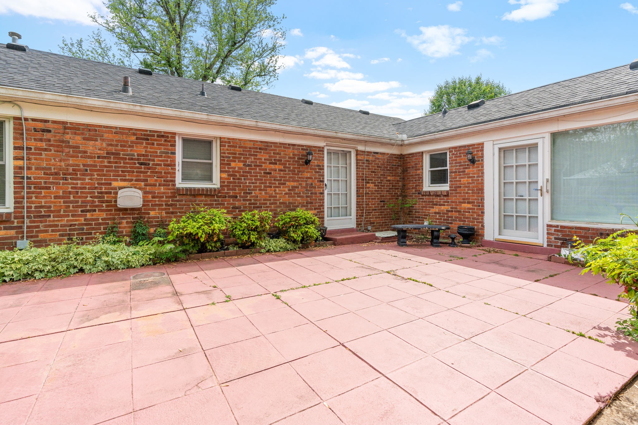 708 Currey Road Nashville, TN 37217 - Photo 5 of 30 Gallery Image 5