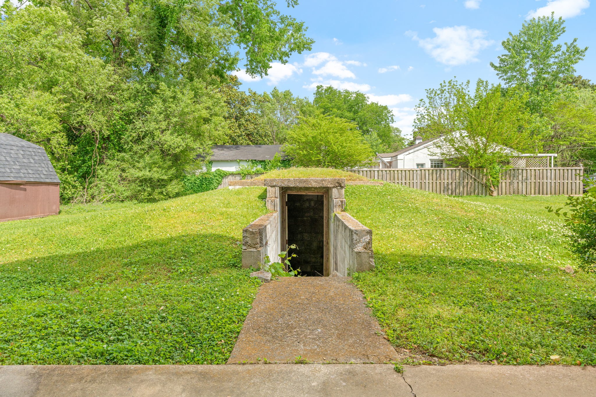 708 Currey Road Nashville, TN 37217 - Photo 7 of 30 Gallery Image 7