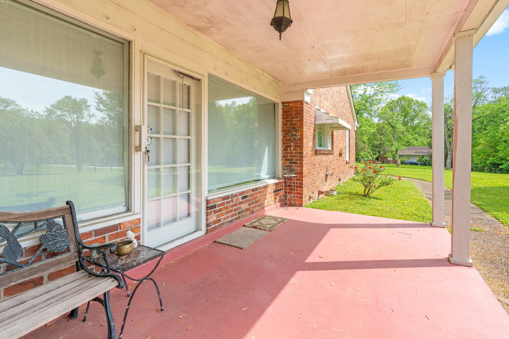 708 Currey Road Nashville, TN 37217 - Photo 8 of 30 Gallery Image 8