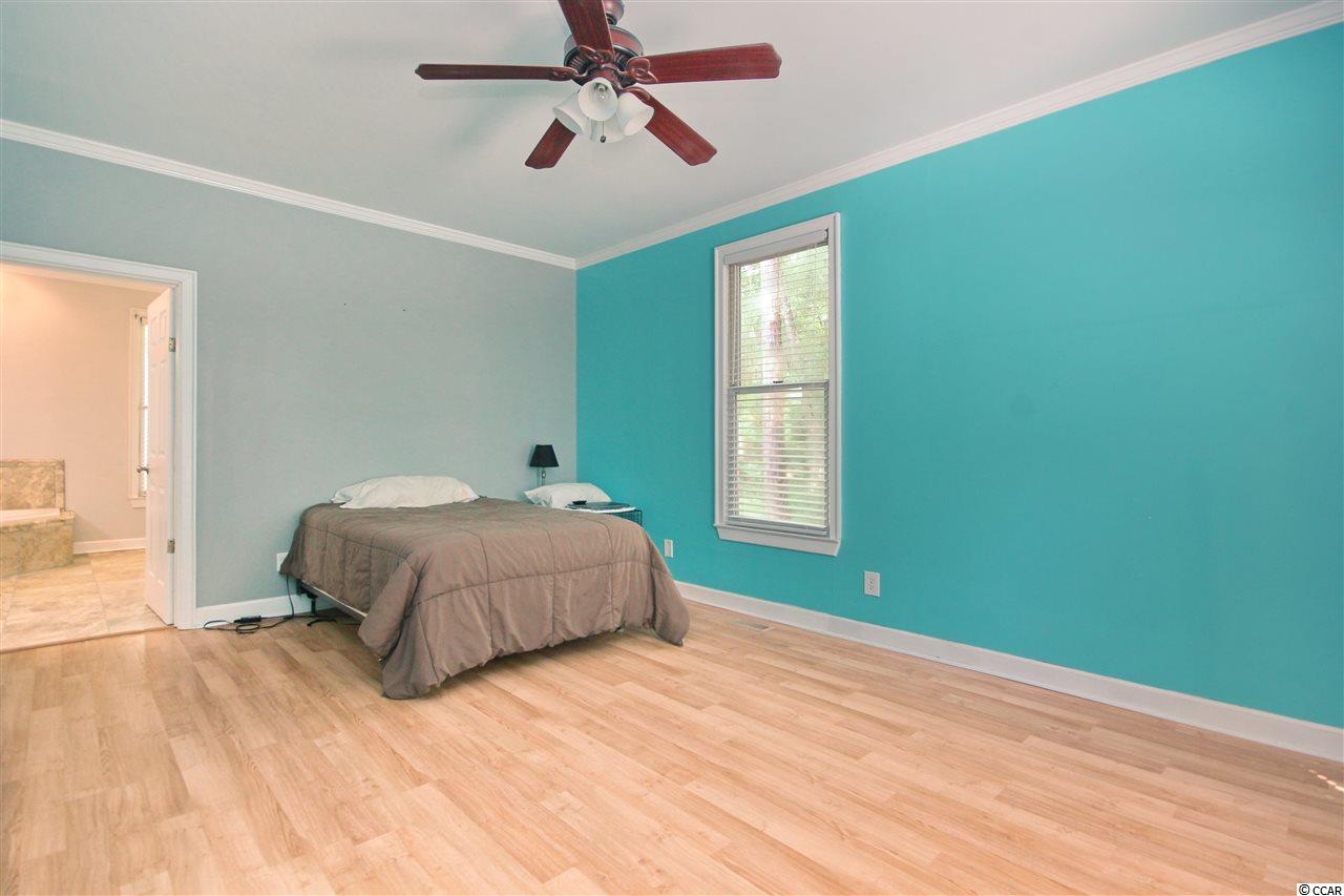 242 Otter Run Road Pawleys Island, SC 29585 - Photo 10 of 39 Gallery Image 10
