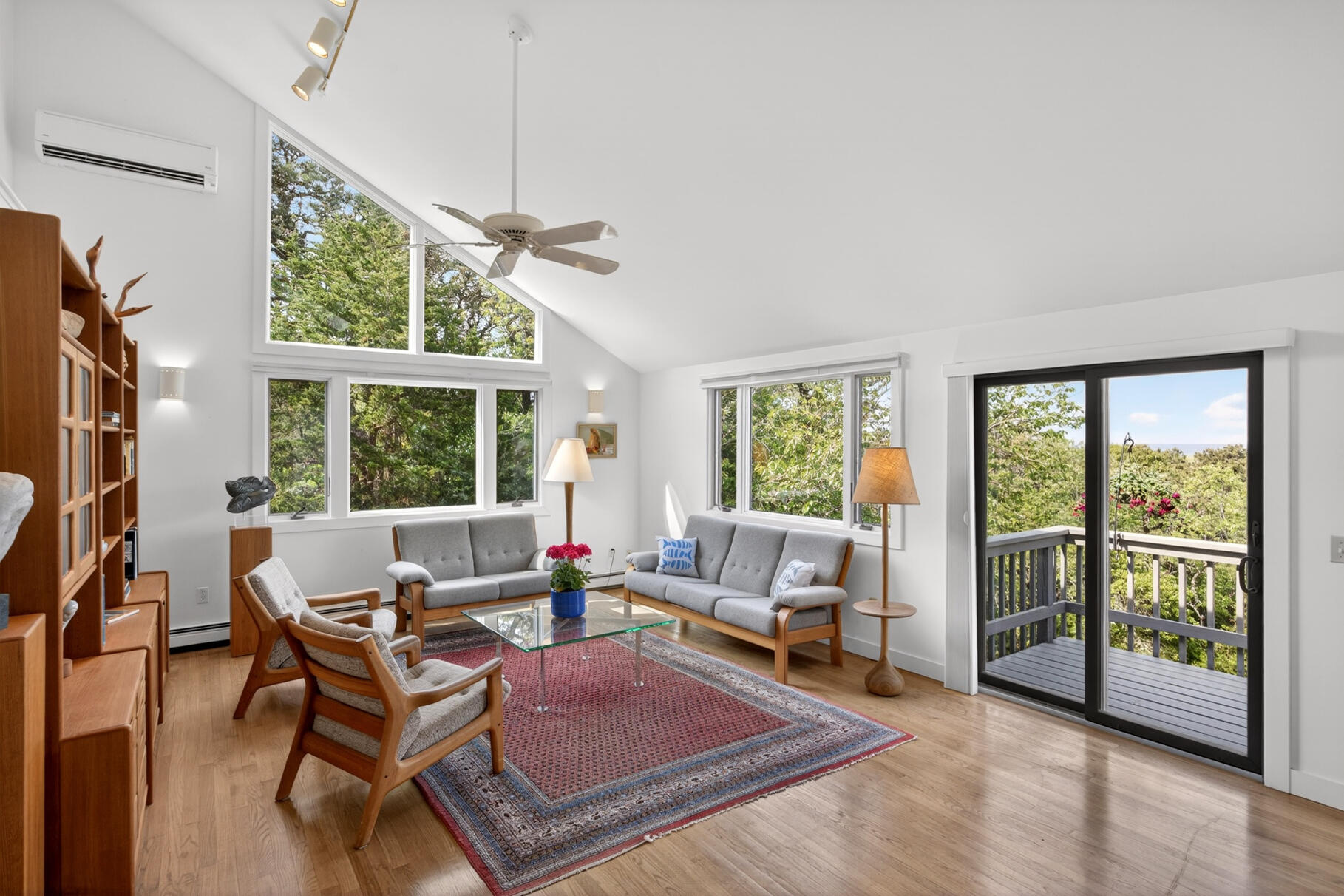 17 Gosnold Road Orleans, MA 02653 - Photo 4 of 52 Light Bright Family Room