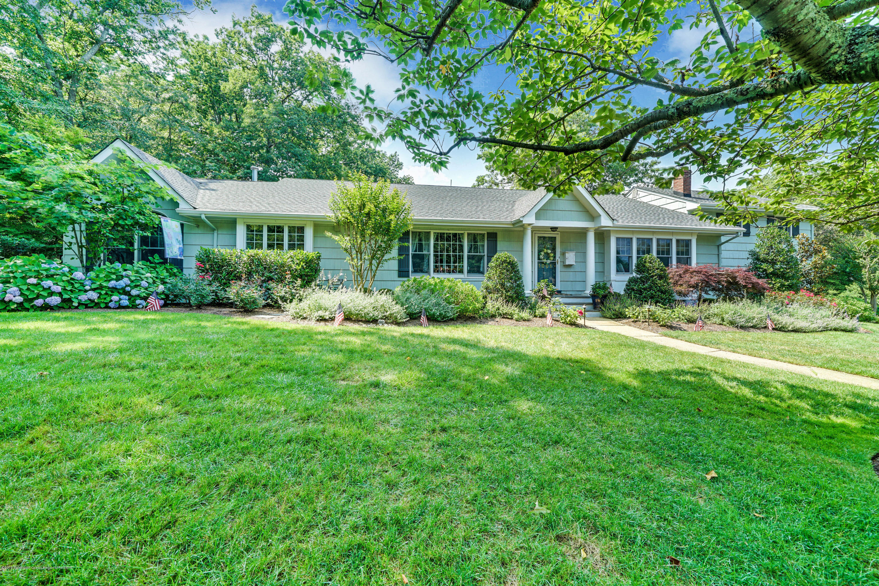 1001 Forrest Road Brielle, NJ 08730 - Photo 6 of 64 004_dsc07327-dsc07331b