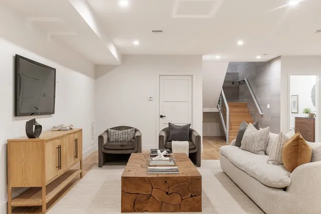 $3,195,000 | 161 Cushing Street, Cambridge, MA 02138
