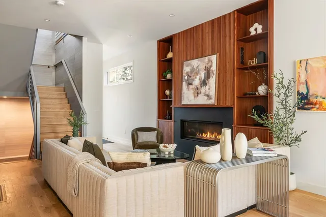 $3,195,000 | 161 Cushing Street, Cambridge, MA 02138