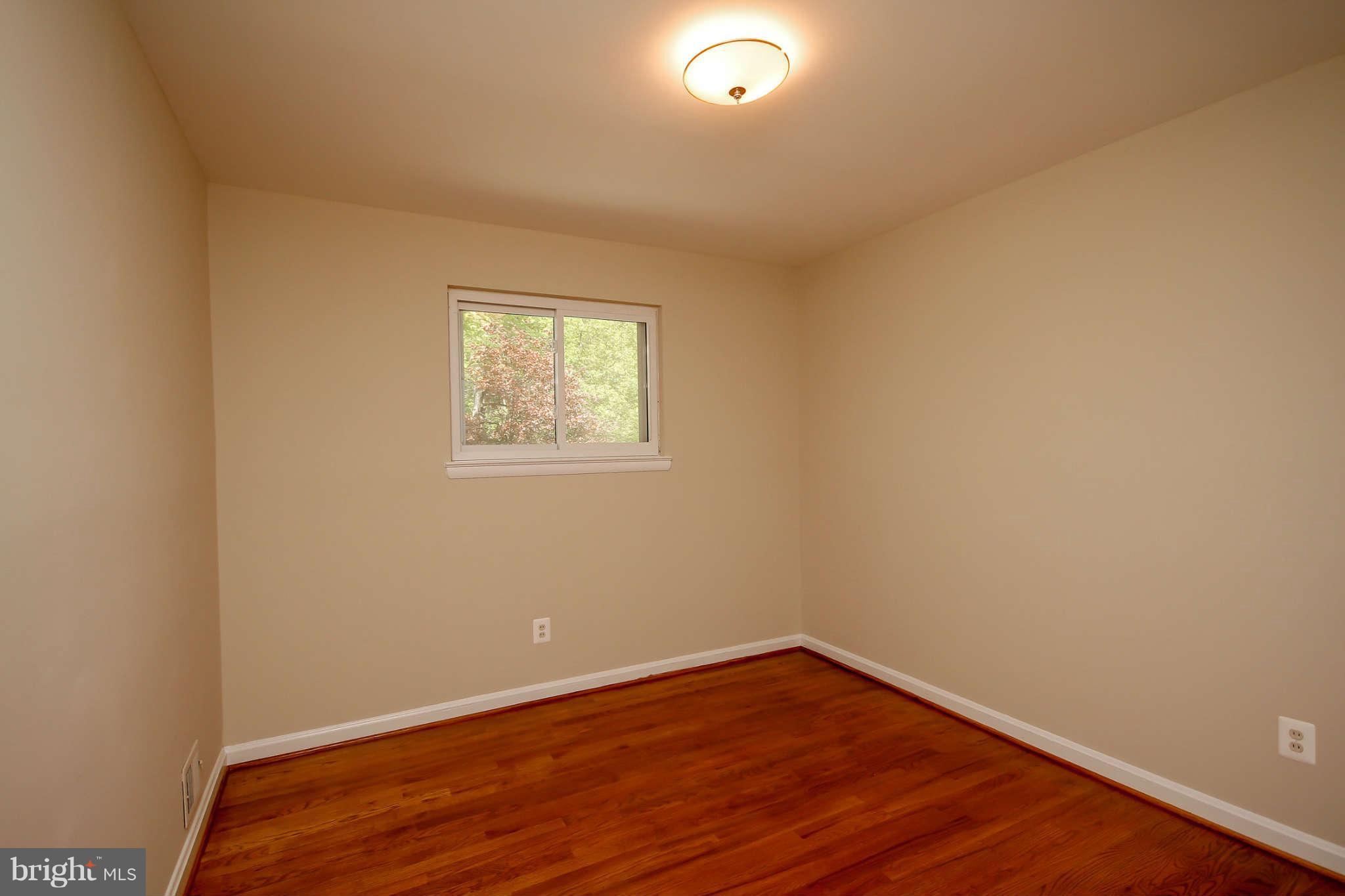 10906 Fiesta Road Silver Spring, MD 20901 - Photo 12 of 24 Bedroom