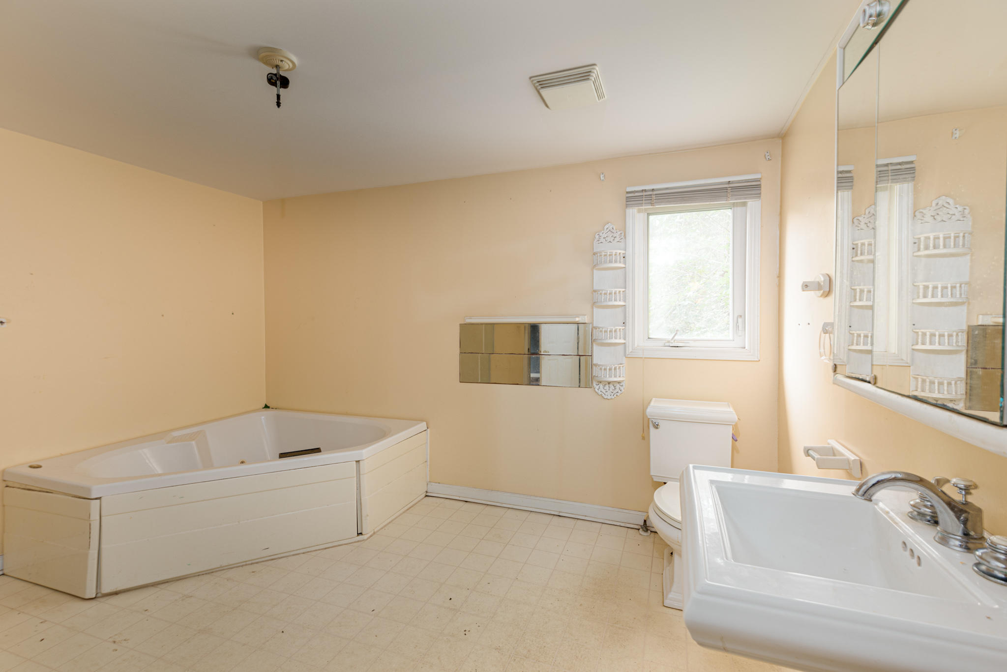 470 Maggie Road Mount Pleasant, SC 29464 - Photo 14 of 16 MOD_5221-Edit