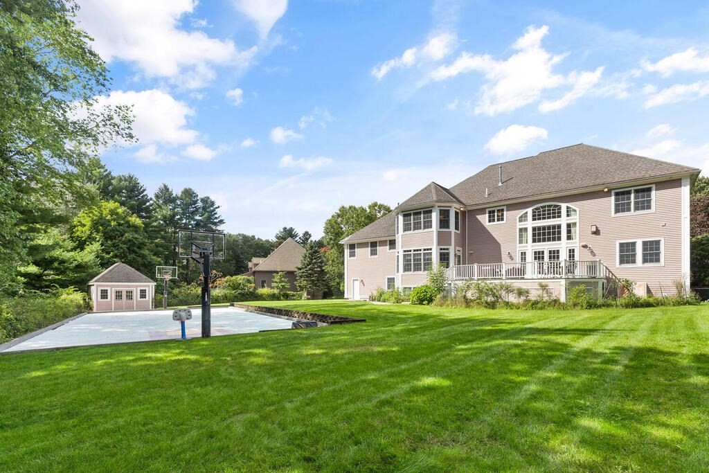 5 Sweeney Ridge Road Bedford, MA 01730 - Photo 39 of 41 Gallery Image 39