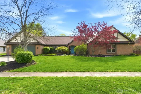$554,900 | 3955 Maple Grove Lane, Beavercreek, OH 45440