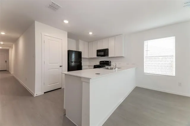 $1,875 | 2041 Welsh Lane, Aubrey, TX 76227