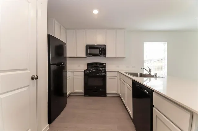 $1,875 | 2041 Welsh Lane, Aubrey, TX 76227