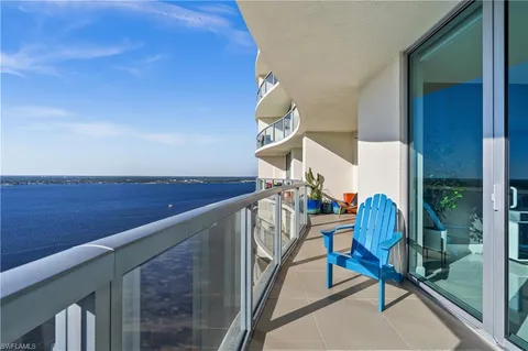 $310,000 | 3000 Oasis Grand Boulevard, Unit 2903, Fort Myers, FL 33916