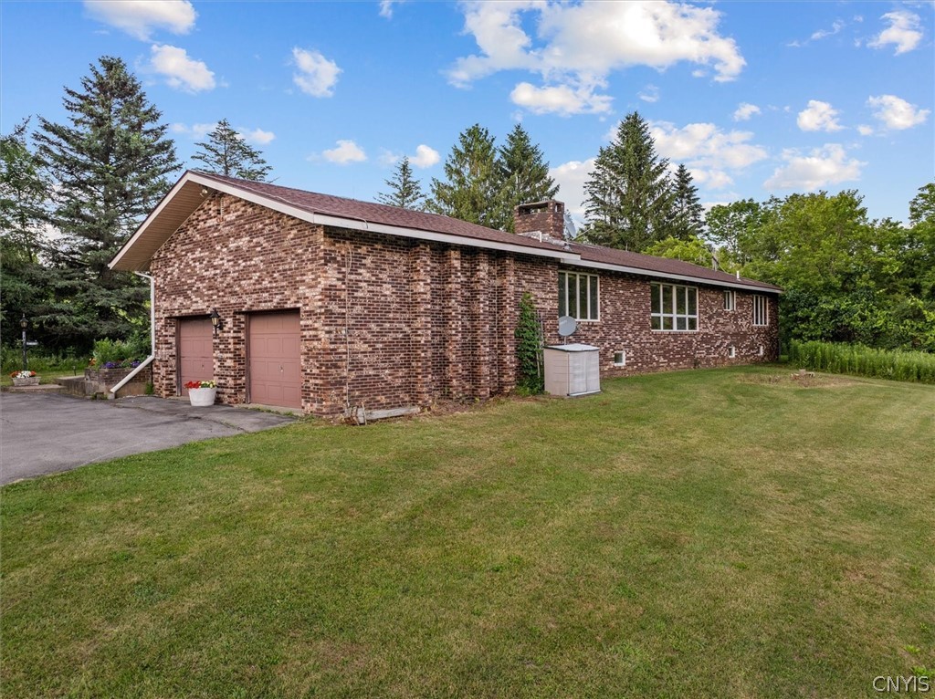 143 Lake Road West Winfield, NY 13491 - Photo 3 of 34 Gallery Image 3