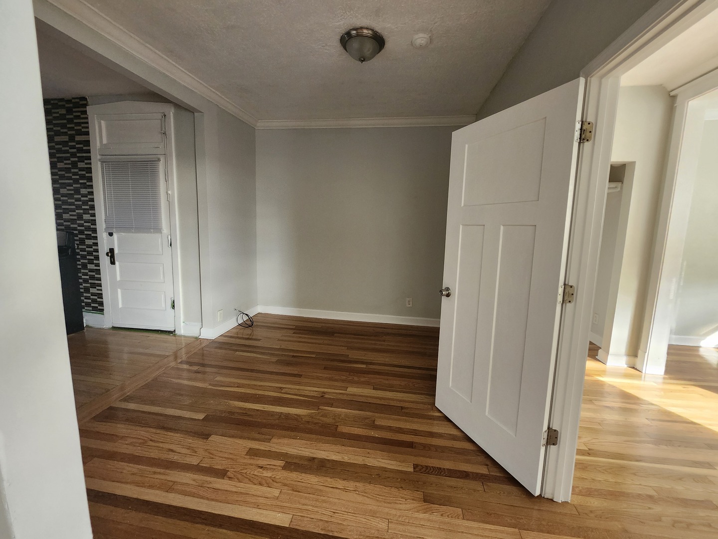 416 East 110th Street, Unit 3 Chicago, IL 60628 - Photo 8 of 12