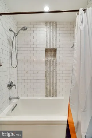 $3,300 | 7606 Jervis Street, Springfield, VA 22151