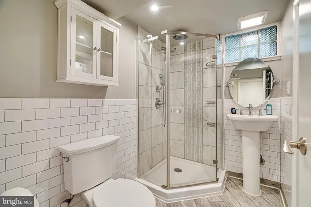 $3,300 | 7606 Jervis Street, Springfield, VA 22151