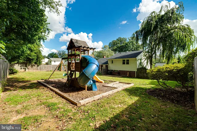 $3,300 | 7606 Jervis Street, Springfield, VA 22151