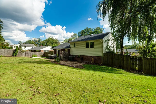 $3,300 | 7606 Jervis Street, Springfield, VA 22151