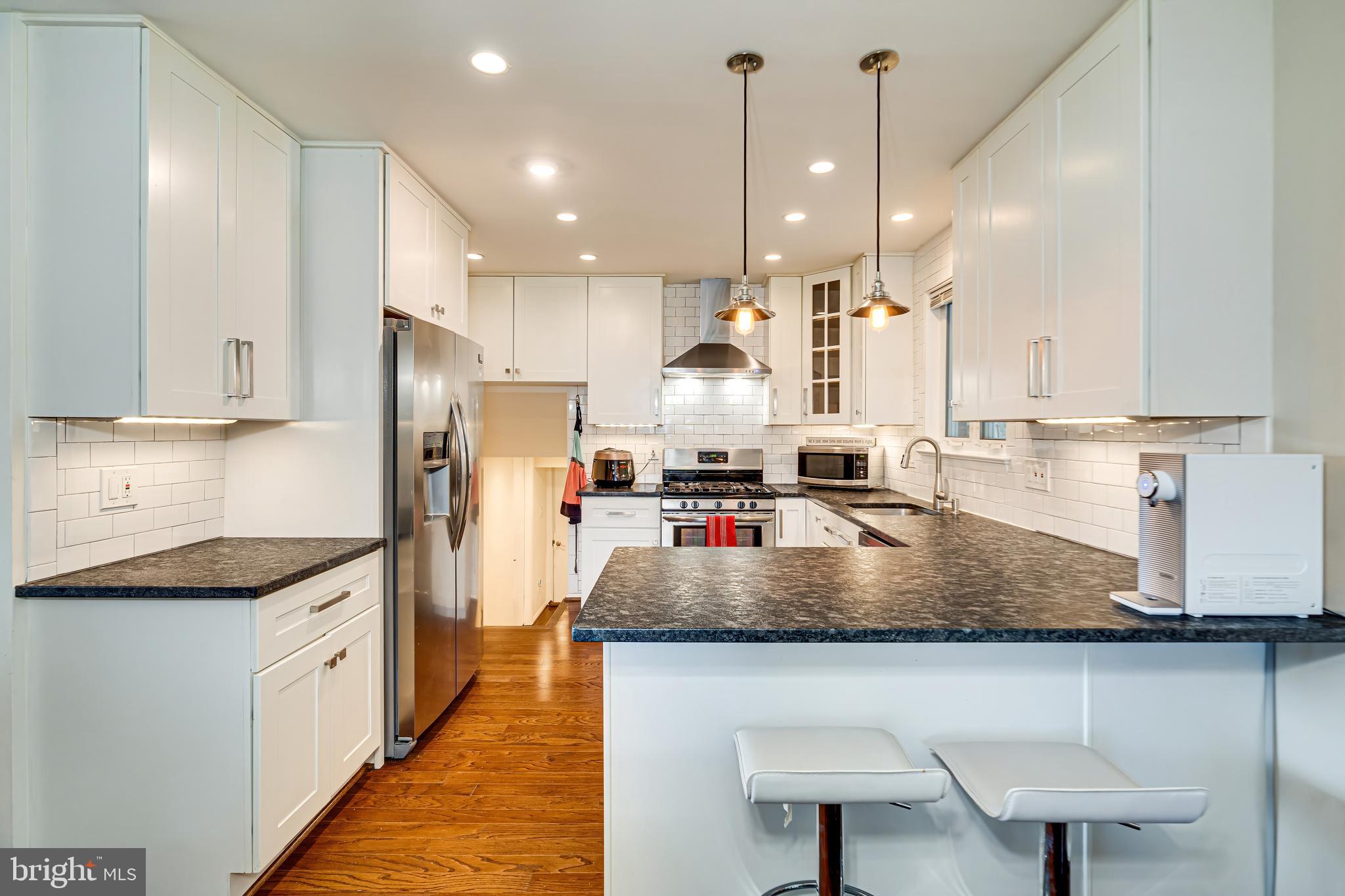 7606 Jervis Street Springfield, VA 22151 - Photo 7 of 41