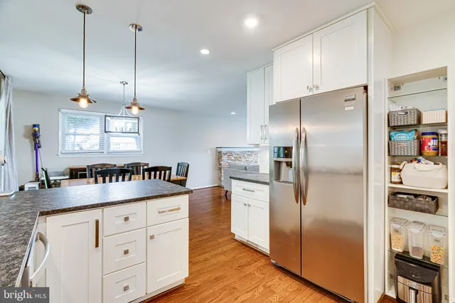 $3,300 | 7606 Jervis Street, Springfield, VA 22151