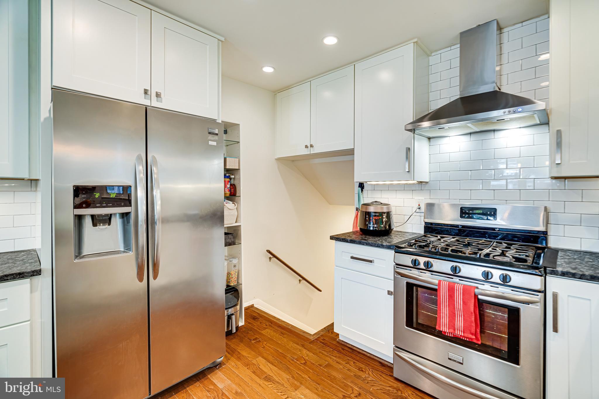 7606 Jervis Street Springfield, VA 22151 - Photo 10 of 41